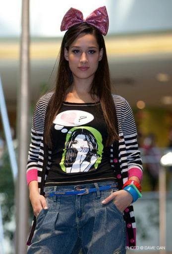 Jessica Pacheco Novicki adolescente — o começo da história por trás da ZAYA Boutique, Curitiba